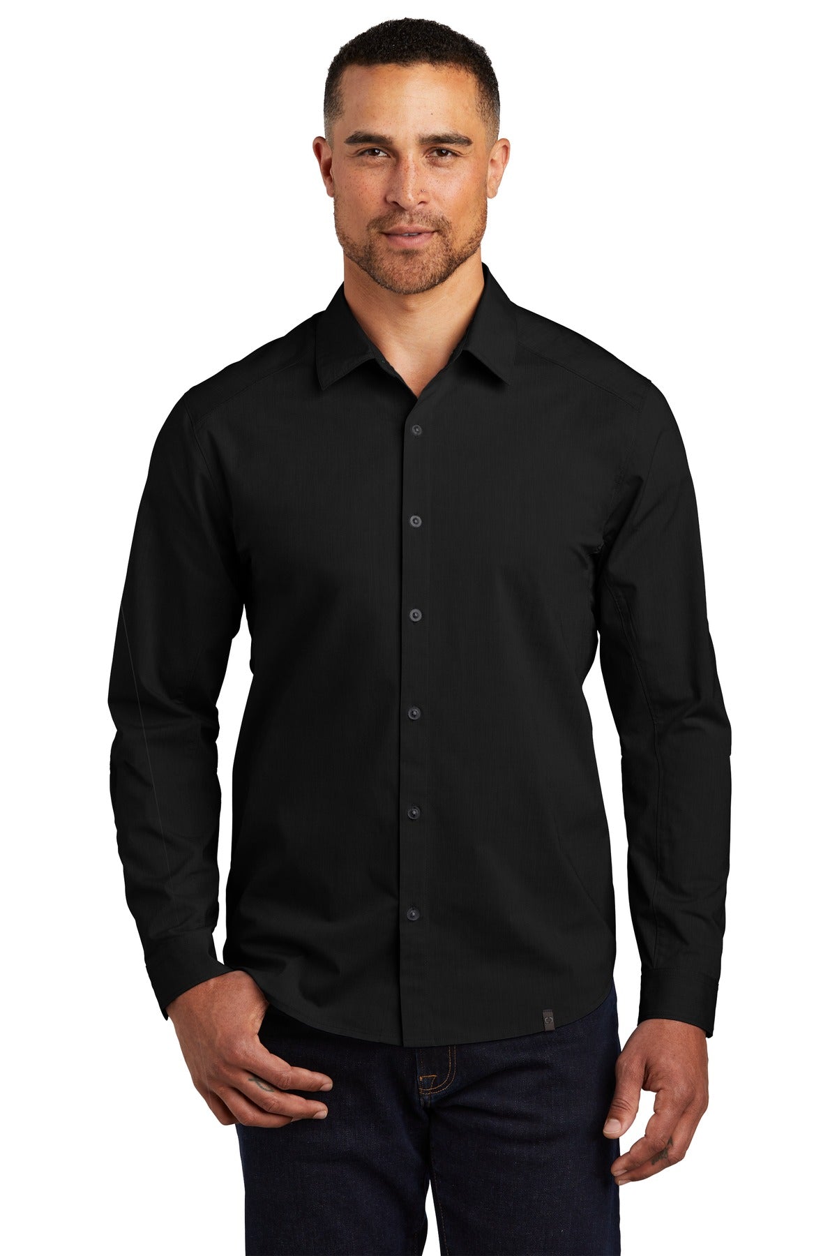OGIO UNTUCK Commuter Woven Shirt. OG1002